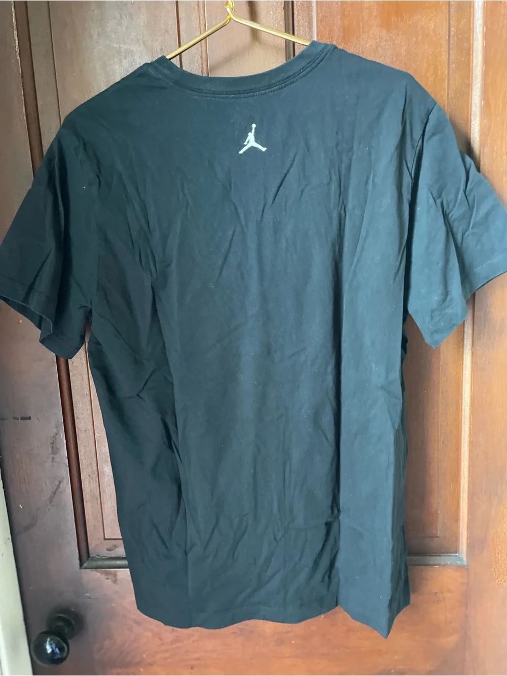 Jordan men's size extra large short sleeve black shirt